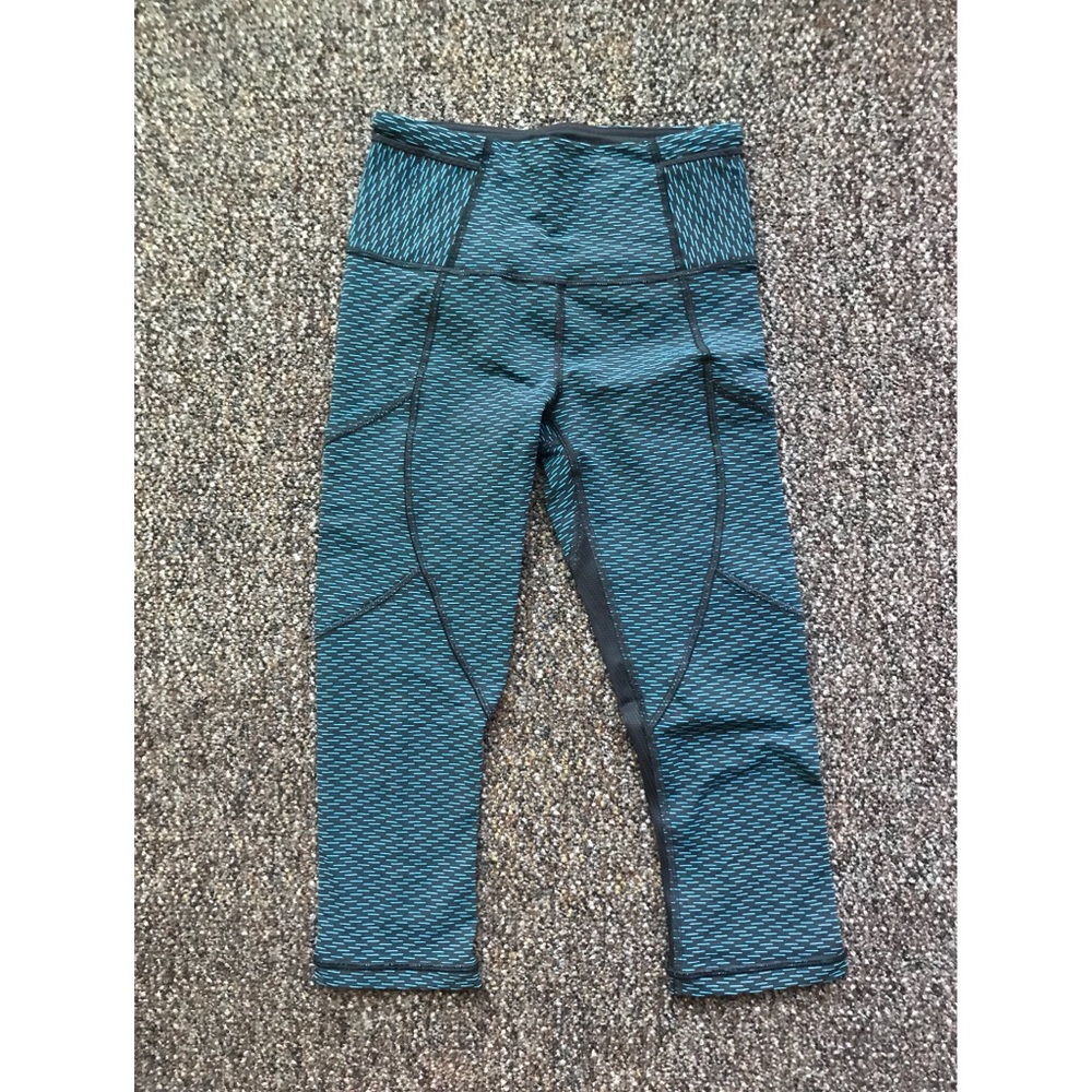 Lululemon Cropped Leggings